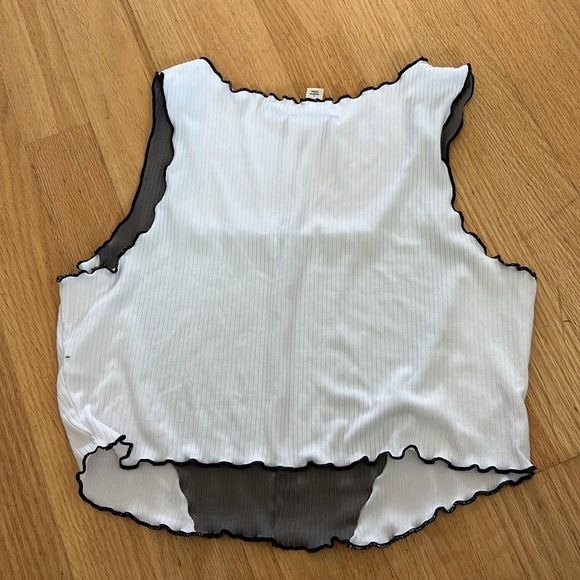 Grey and White Tank - Picture 3 of 3